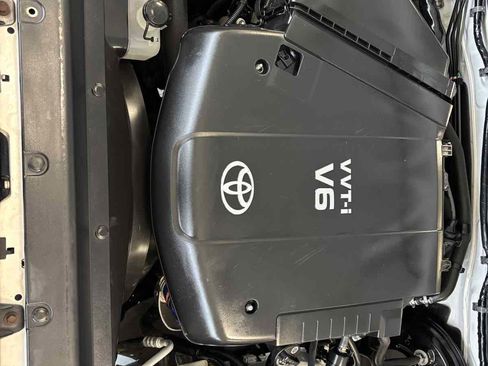 Used 2009 Toyota Tacoma PreRunner image 24