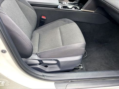 Used 2025 Toyota Camry LE FWD image 36