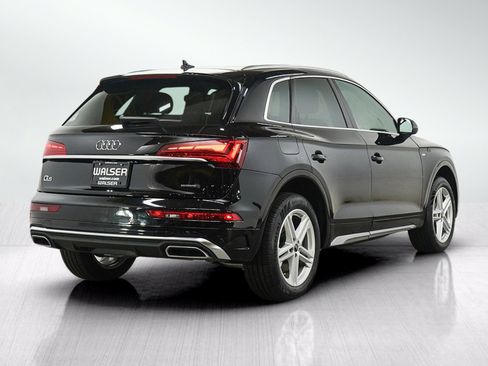 Used 2024 Audi Q5 e Premium w/ Convenience Package AWD/4WD image 5