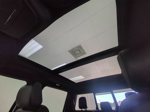 Used 2023 Ford F150 Lariat w/ Equipment Group 502A High AWD/4WD image 21
