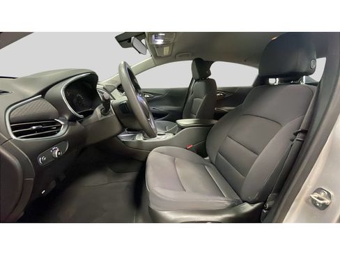 Used 2021 Chevrolet Malibu LT FWD image 12