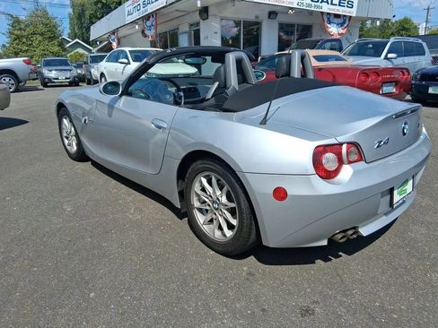 Used 2005 BMW Z4 2.5i RWD image 7