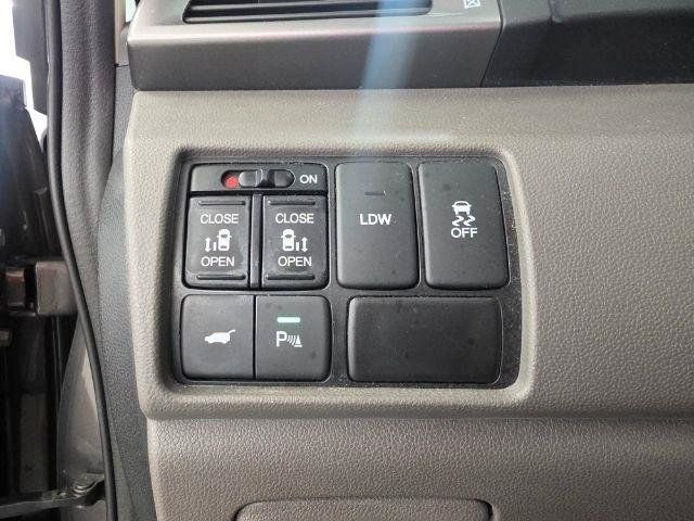 Used 2014 Honda Odyssey Touring image 15
