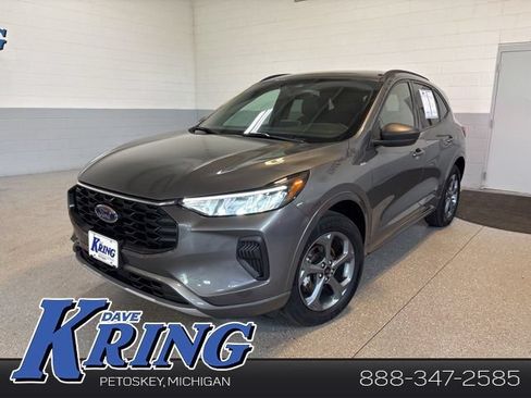 Used 2024 Ford Escape ST-Line AWD/4WD image 1