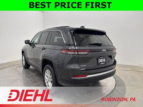 New 2025 Jeep Grand Cherokee Laredo X image 5