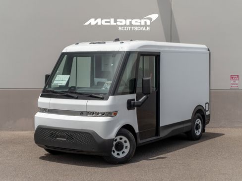 Used 2024 Chevrolet Brightdrop 400 w/ Commercial Equipment Package AWD/4WD image 1