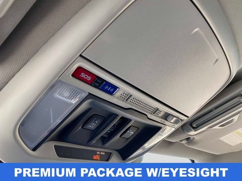 Used 2023 Subaru Forester Premium image 29