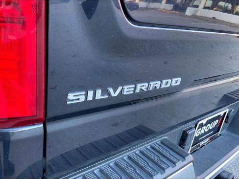 Used 2023 Chevrolet Silverado 1500 LTZ image 31