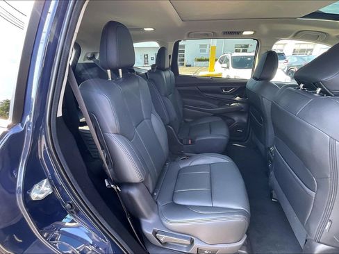 Certified 2025 Subaru Ascent Bronze Edition w/ Onyx Package AWD/4WD image 20