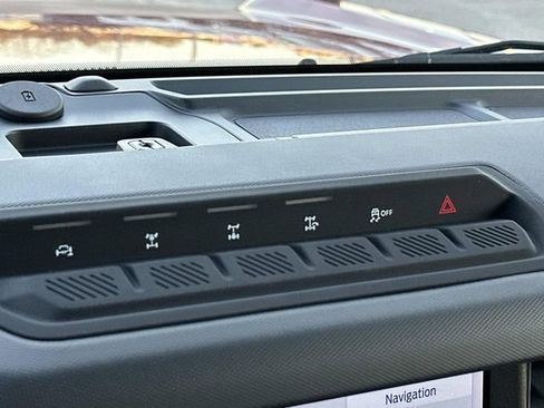 New 2025 Ford Bronco Badlands image 32