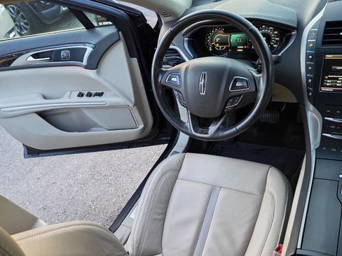 Used 2016 Lincoln MKZ AWD w/ Technology Package image 34