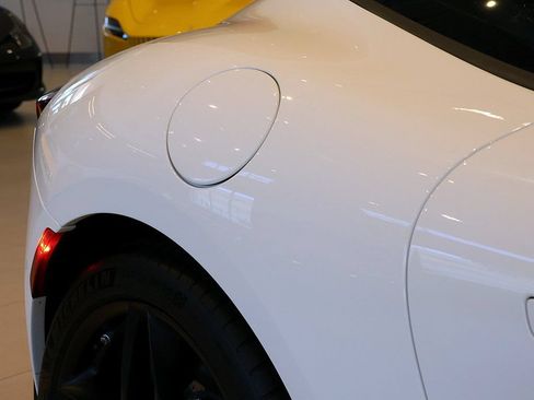 Used 2021 Ferrari Roma RWD image 73