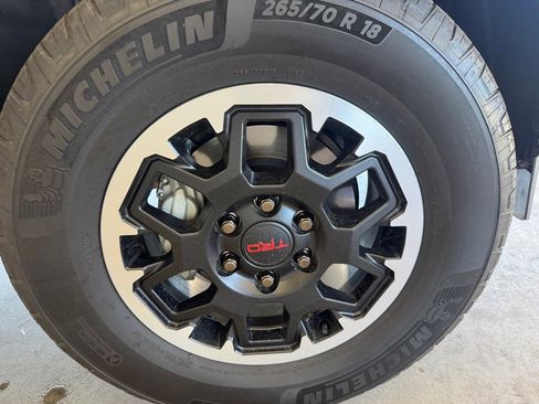 Used 2025 Toyota 4Runner TRD Off-Road image 48