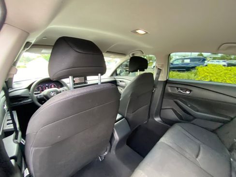 Used 2023 Honda Accord LX image 19