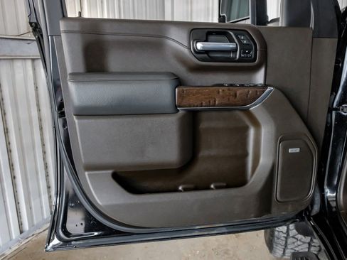 Used 2022 GMC Sierra 2500 Denali AWD/4WD image 43