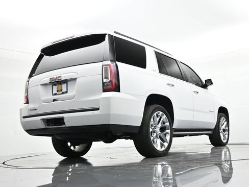 Used 2019 GMC Yukon SLT w/ HD Trailering Package AWD/4WD image 29