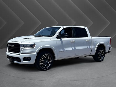 Used 2025 RAM 1500 Laramie w/ Sport Appearance Package AWD/4WD image 35