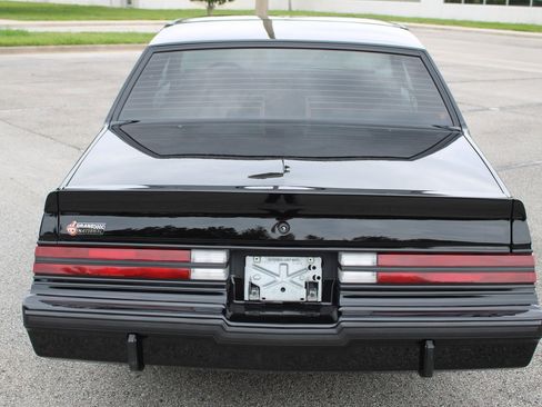 Used 1987 Buick Regal Coupe RWD image 16