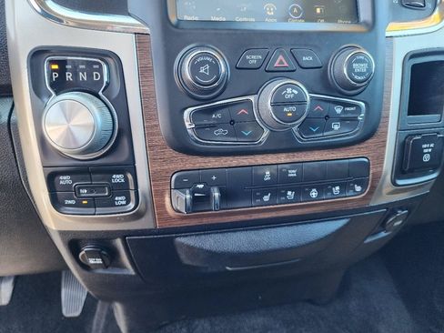 Used 2016 RAM 1500 Laramie w/ Convenience Group AWD/4WD image 20