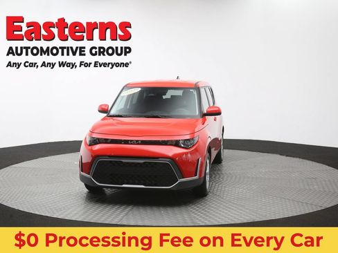 Used 2025 Kia Soul LX w/ LX Technology Package FWD image 53