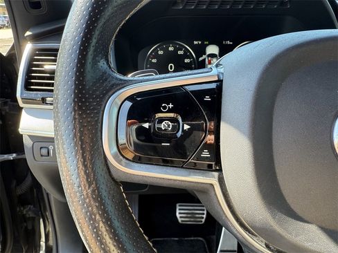 Used 2016 Volvo XC90 T6 R-Design w/ Convenience Package image 16