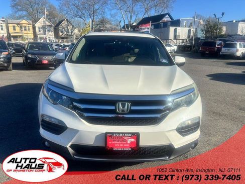 Used 2016 Honda Pilot Touring image 1