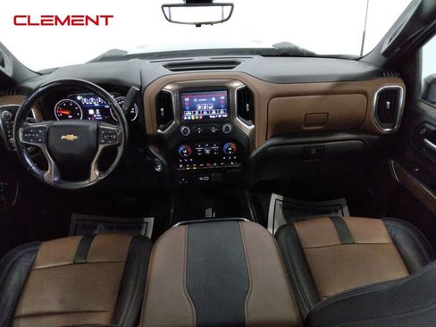 Used 2023 Chevrolet Silverado 2500 High Country w/ Technology Package image 37