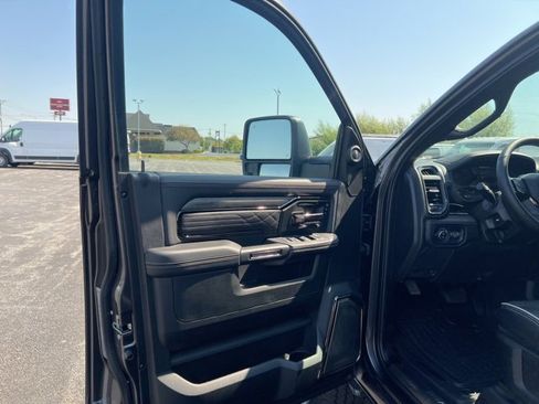 Used 2025 RAM 2500 Limited image 16