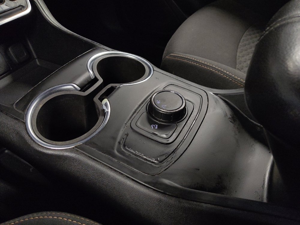 Used 2019 GMC Terrain SLE FWD image 26