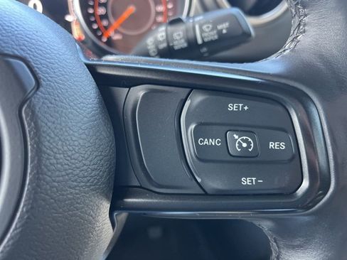 Used 2019 Jeep Wrangler Unlimited Sport S image 25