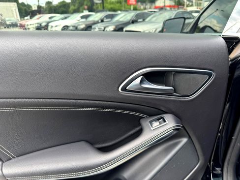 Used 2019 Mercedes-Benz CLA 250 image 19