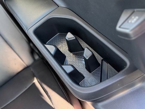 Used 2024 Toyota Grand Highlander Platinum image 8