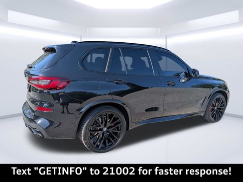 Used 2022 BMW X5 sDrive40i w/ M Sport Package RWD image 3