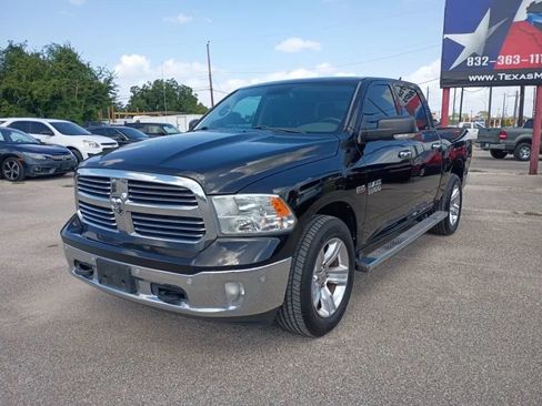 Used 2014 RAM 1500 Lone Star AWD/4WD image 1