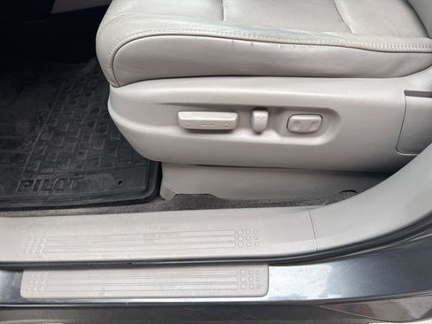 Used 2011 Honda Pilot EX-L image 30