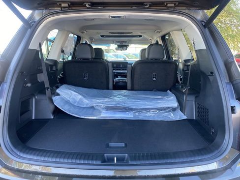 New 2025 Kia Telluride S image 9