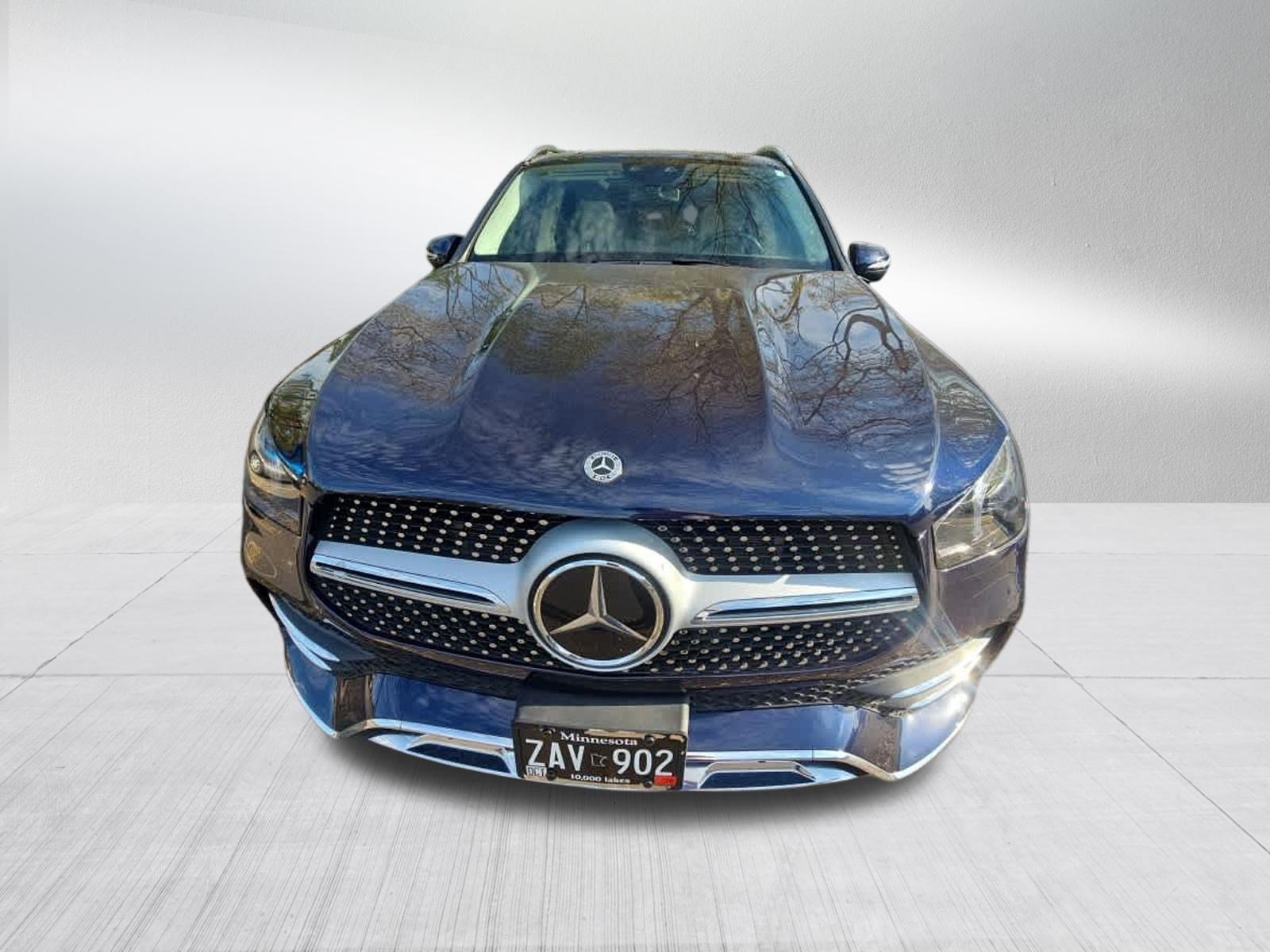 Used 2021 Mercedes-Benz GLE 580 4MATIC image 2