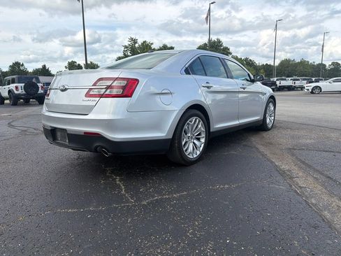 Used 2019 Ford Taurus Limited FWD image 6