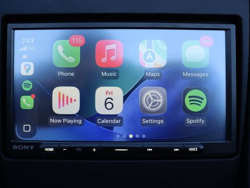 Used 2017 Porsche 718 Boxster S image 23