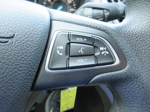 Used 2017 Ford Escape S FWD image 25