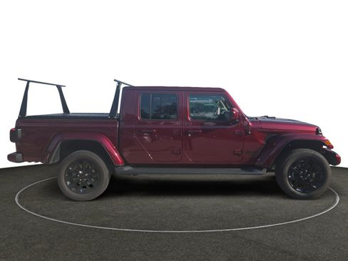 Used 2021 Jeep Gladiator Overland AWD/4WD image 7