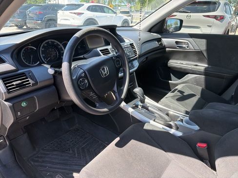 Used 2013 Honda Accord LX image 2