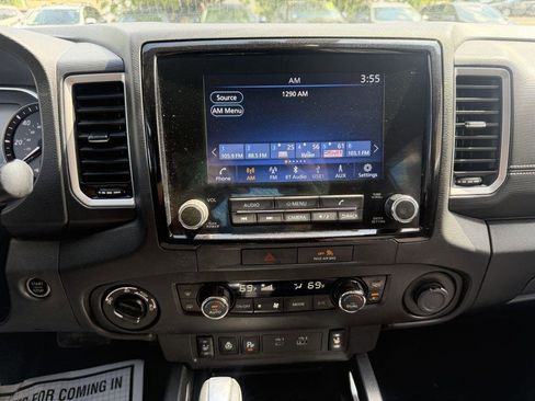 Used 2023 Nissan Frontier SV w/ SV Convenience Package AWD/4WD image 14