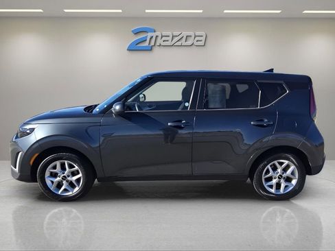 Used 2024 Kia Soul LX w/ Option Group 015 image 2