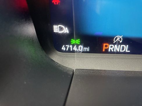 Used 2025 Ford Explorer ST-Line image 30