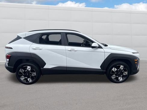 Used 2025 Hyundai Kona SEL image 8