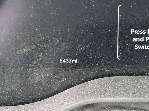 Used 2026 Toyota Sienna Platinum AWD/4WD image 4