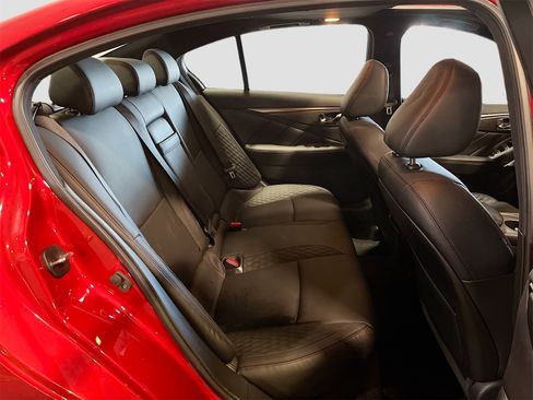 Used 2021 INFINITI Q50 Red Sport 400 image 29