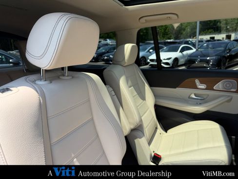Certified 2020 Mercedes-Benz GLS 450 4MATIC image 28