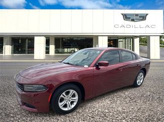 Used 2018 Dodge Charger SXT image 1